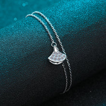 hesy® 0.57ct Moissanite 925 Silver Platinum Plated Fan-shape Adjustable Bracelet B4741