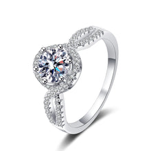 hesy®0.5-1ct Moissanite 925 Silver Platinum Plated Twisted Zirconia Surrounded Ring B4539