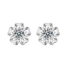 hesy® 0.5ct Moissanite 925 Silver Platinum Plated Cherry Blossoms Stud B4638